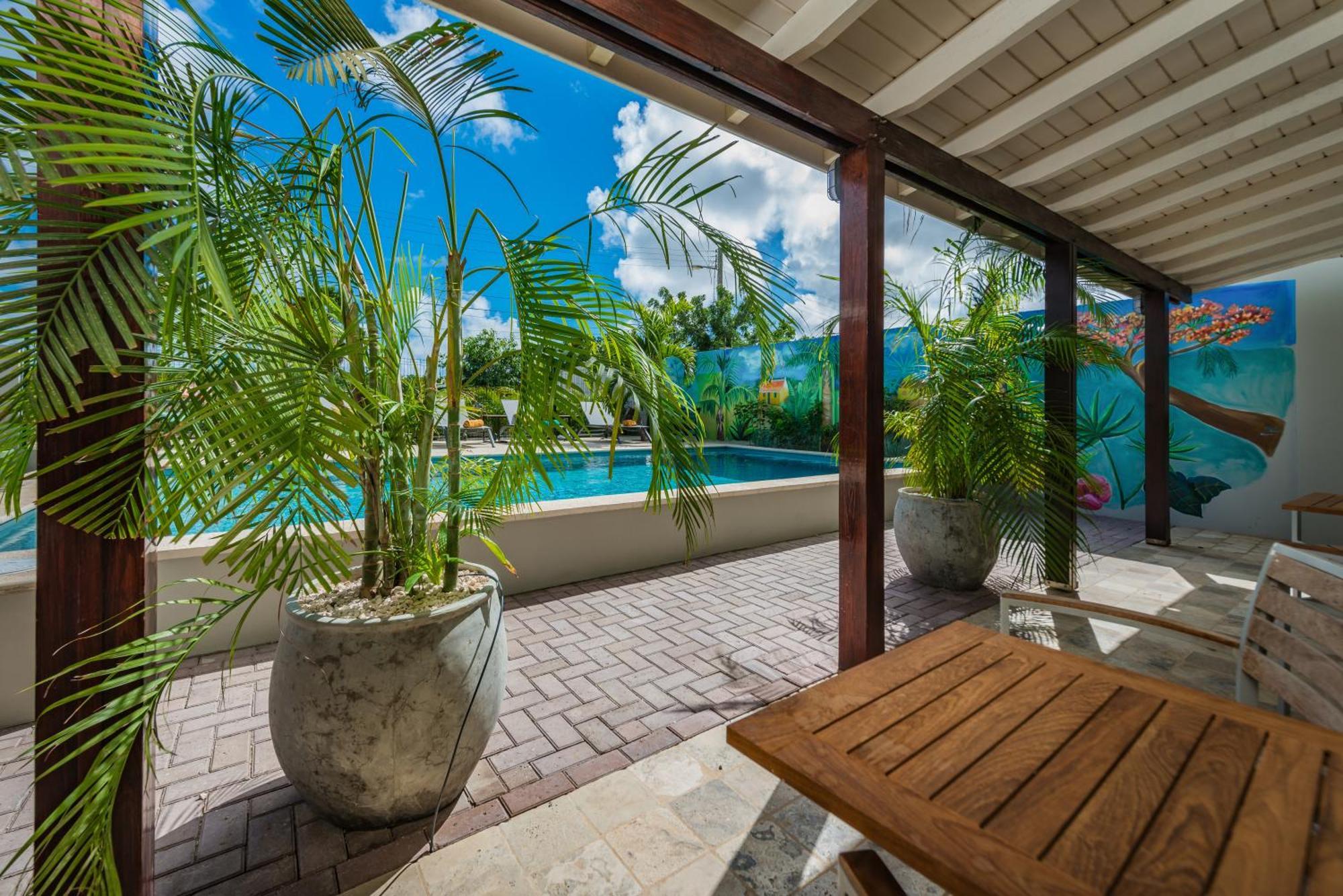 Casita Palma Boutique Resort คราเลนไดค์ ภายนอก รูปภาพ