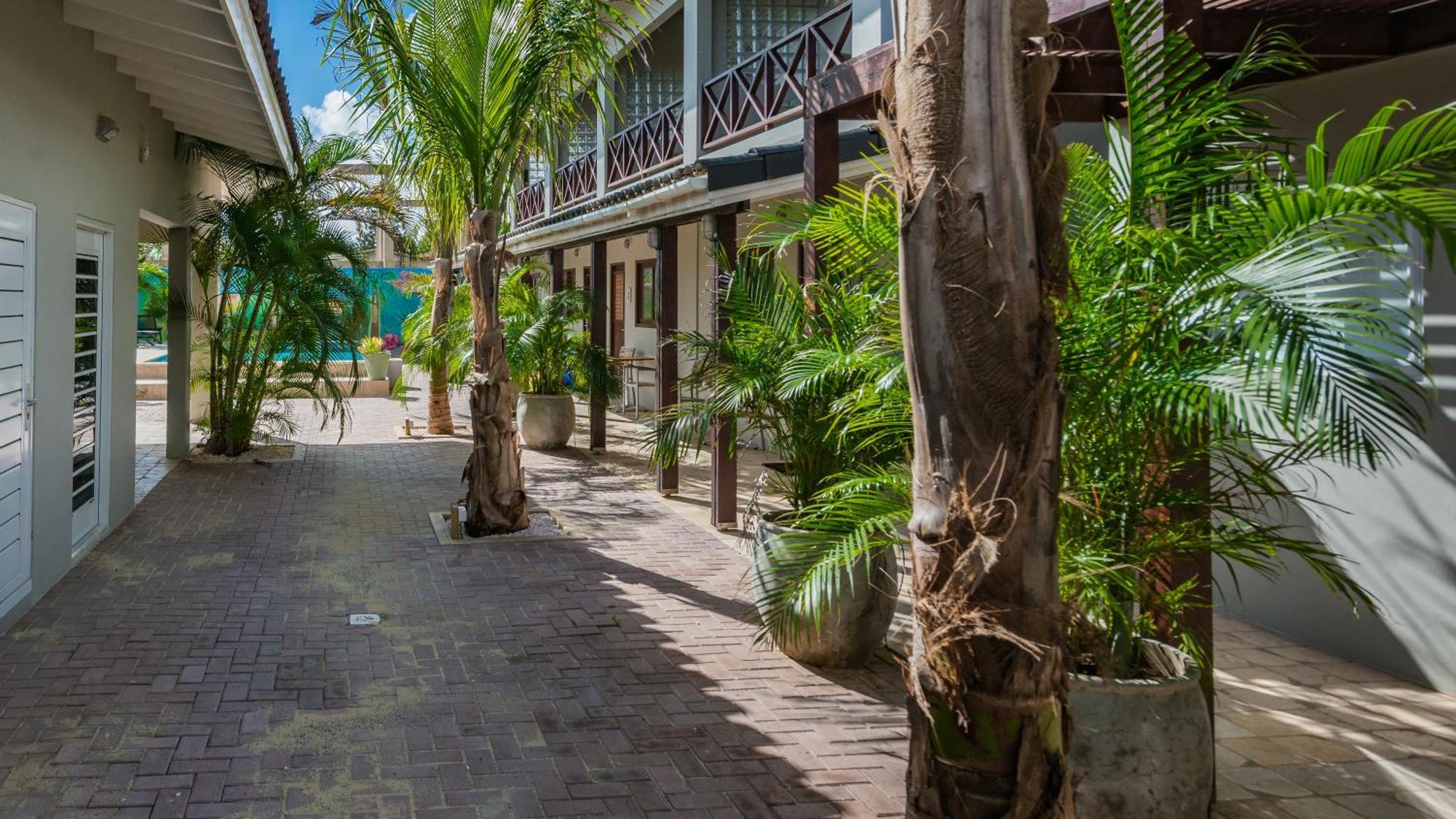Casita Palma Boutique Resort คราเลนไดค์ ภายนอก รูปภาพ